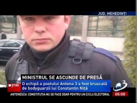 Un reporter Antena 3, bruscat de gărzile de corp ale ministrului delegat pentru Energie