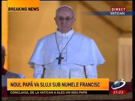 Imagini cu noul Papă! Cardinalul Jorge Bergoglio a vorbit de la balcon
