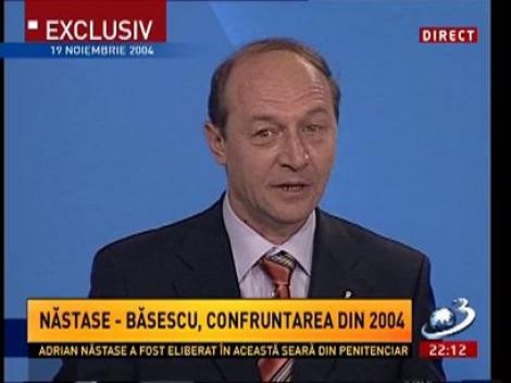 Imagini de la confruntarea politică dintre Băsescu și Năstase din 2004