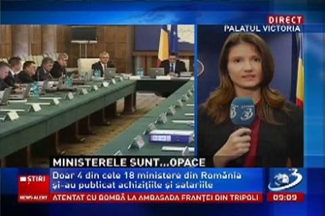 Doar patru din cele 18 ministere din România publică pe internet veniturile salariaţilor şi achiziţiile publice la zi