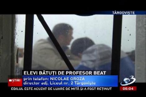 Profesorul de istorie a venit BEAT şi a început să îi bată pe elevi. Scandal uriaş într-un cămin din Târgovişte
