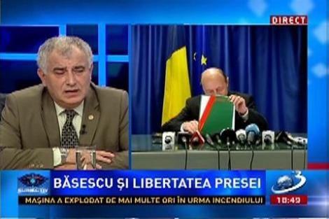 Subiectiv: Laudele adresate presei de Băsescu, critate dur de senartorul PC, Dumitru Pelican