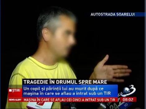 Accident tragic pe A2. Doi copii, de 4 şi 6 ani, au văzut cum părinţii şi fratele lor mor striviţi sub un TIR