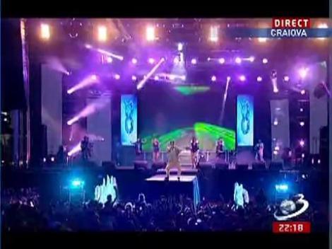 Alex Velea a cântat live de la Craiova, hitul "Minim doi"