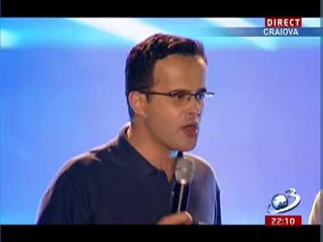 Poezie pentru Antena 3 din partea unui profesor din Craiova