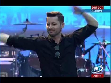 Trupa Akcent a cântat live, piesa "Dragoste de închiriat"