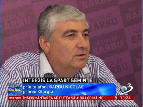 Primăria Giurgiu le declară război celor care mănâncă seminţe în parcuri