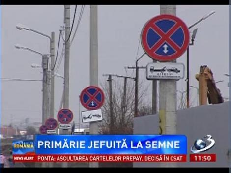 Primăria Timişoară, jefuită de firma care montează semne de circulatie în oraş
