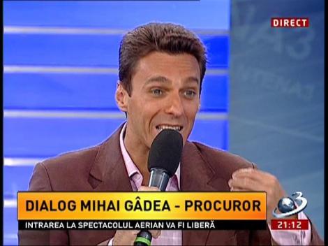 Mircea Badea: O să explic de ce procurorul nu te poate chema să dai explicaţii. E o cretinitate!