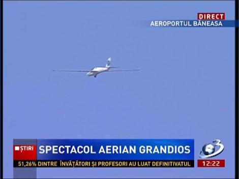 Spectacol aviatic grandios, în direct la Antena 3