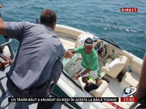 Sinteza zilei:Traian Băsescu, plimbare în papuci cu şalupa SPP-ului