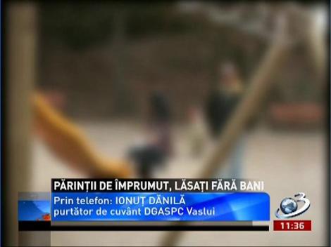 Copii asistaţi lăsaţi fără bani