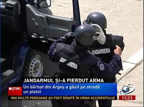 Armă pierdută de un jandarm