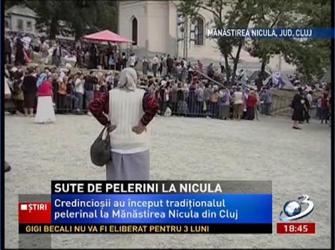 Sute de pelerini la Nicula