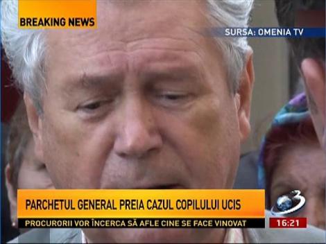 Pensionarii cer ridicarea câinilor maidanezi de pe străzi