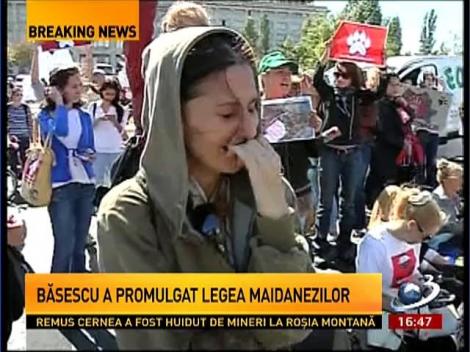 Băsescu a promulgat legea maidanezilor