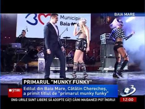 Edilul din Baia-Mare a primt titlul de  "Primarul Munky Funky"