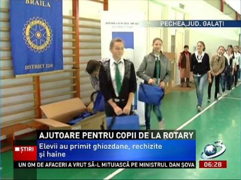 Ajutoare pentru sinistraţii din comuna Pechea, judeţul Galaţi