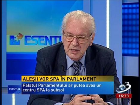 Avocatul Lucian Bolcaş, despre piscina din Parlament: Bazinul există, însă întreţinerea sa costă mai multă decât renovarea!