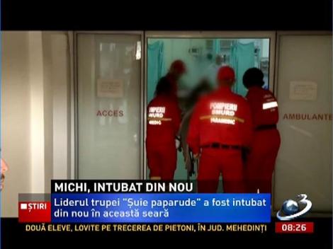 Michi de la Şuie Paparude, intubat din nou