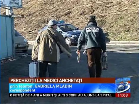 Procuorii DIICOT au efectuat mai multe percheziţii la locuinţa unor medici din Târgu-Jiu