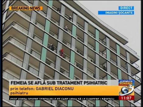 O femeie ameninţă că se aruncă de la etajul 13 al unui bloc din Bucureşti
