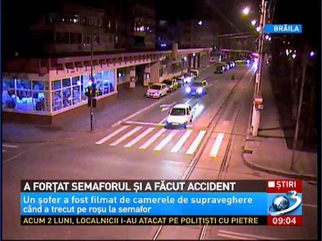 Accident surprins de camerele de supraveghere intr-o intersectie din Braila