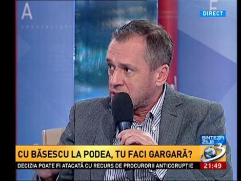 Sinteza zilei: Cu Băsescu la podea, tu faci gargară?