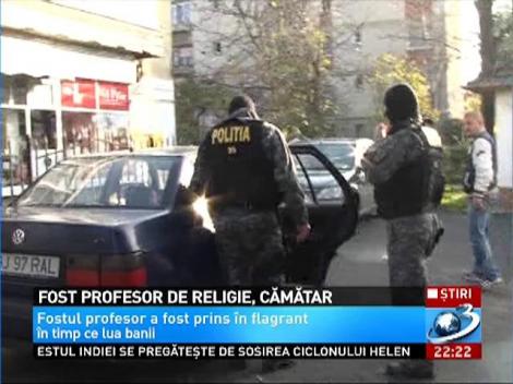 Fost profesor de religie din Târgu Jiu, arestat pentru cãmãtãrie şi şantaj