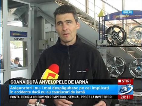 Ninsorile anunţate de meteorologi i-au speriat pe şoferii care n-au apucat să-şi echipeze maşinile pentru iarnă