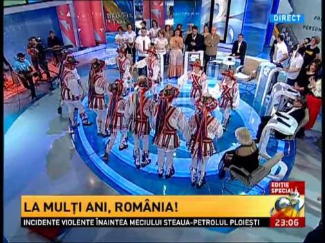 Ansamblul de căluşari Doina Oltului, invitatii echipei Traditie