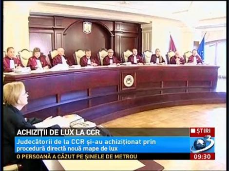 CCR face achiziții de lux. 1700 mii pe o mapă de borou din piele