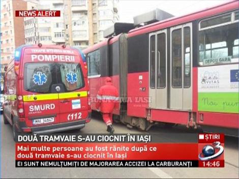 Două tramvaie s-au ciocnit la Iaşi