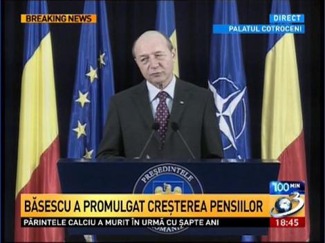 Preşedintele Traian Băsescu răspunde întrebărilor jurnaliştilor
