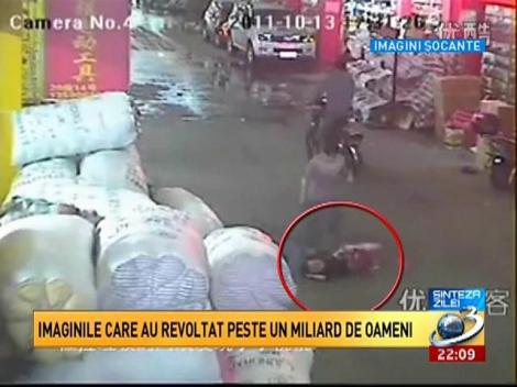 Sinteza Zilei: O fetiţă de 2 ani din China a fost călcată de două maşini şi ignorată de trecători