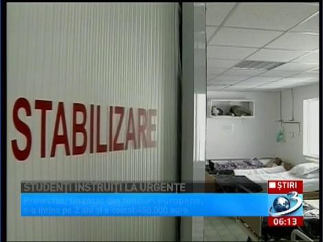 Studenti instruiti la urgente