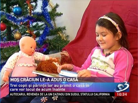 Mos Craciun le-a adus o casa