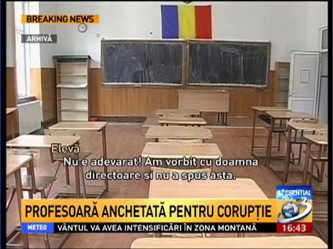 Profesoara a cerut bani de la părinţi