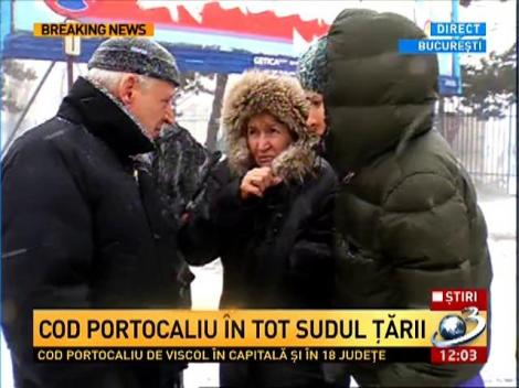 Codul Portocaliu de viscol şi ninsori închide drumurile din sudul ţării