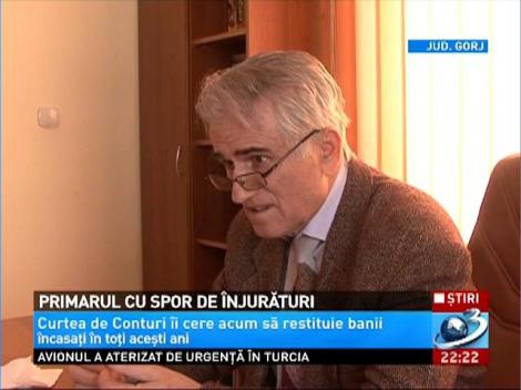 Un primar din Gorj a încasat bani din spor pe înjurături