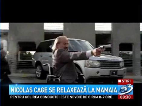 Nicolas Cage se relaxează la Mamaia