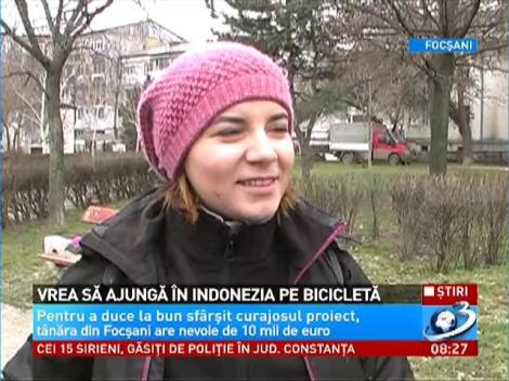 O tânără din Focşani vrea să ajungă în Indonezia cu bicicleta