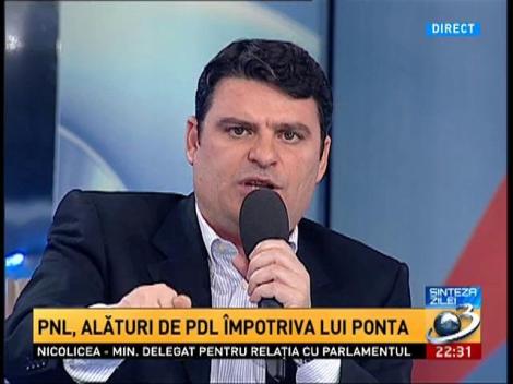 Radu Tudor: Două persoane au dat replica într-un mod suburban, necivilizat: Traian Băsescu şi Crin Antonescu