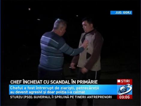 Scandal și beție în toată regula într-o primărie din Gorj
