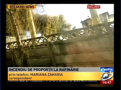 Incendiu de proporţii la rafinăria Arpechim Piteşti