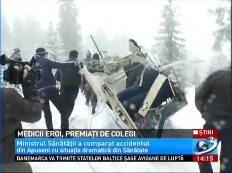 Medicii eroi, premiaţi de colegi