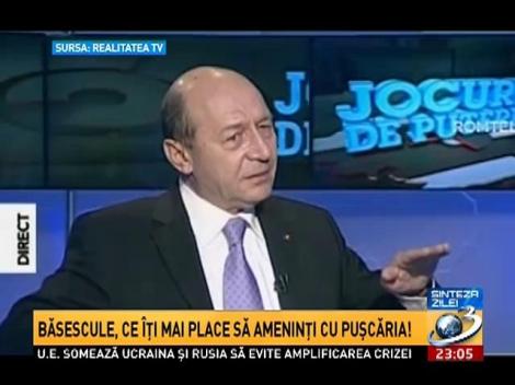 Băsescu recunoaşte că s-a FURAT la agerile din 2009