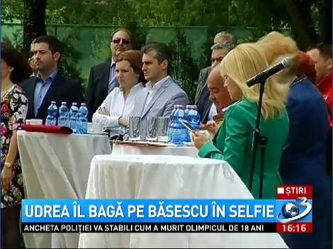 Elena Udrea, "SELFIE" cu Traian Băsescu