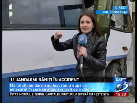 Accident grav la Valul lui Traian: 11 jandarmi au fost răniţi