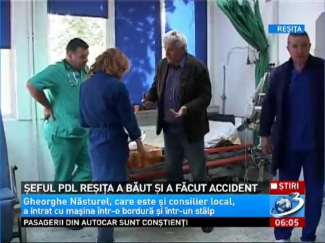 Şeful PDL Reşiţa s-a urcat beat la volan şi a făcut accident